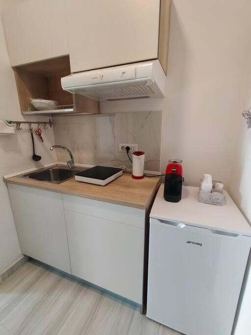 Aura Apartment Bari Exteriör bild