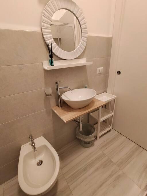 Aura Apartment Bari Exteriör bild